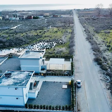 Rrjolli View Проживание в семье *