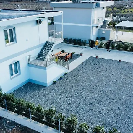 Homestay Rrjolli View